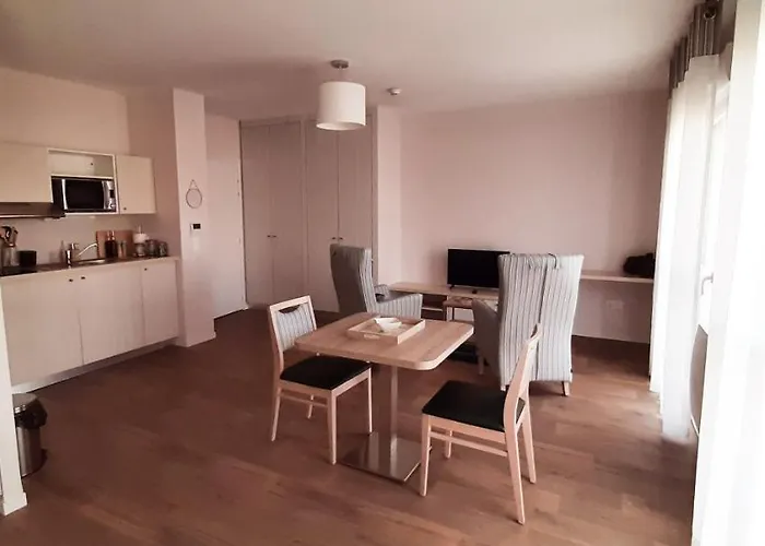 Les Logis D'oléron Apartamento *